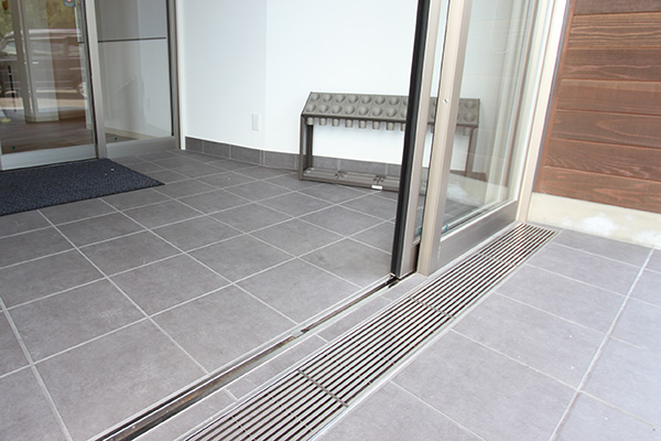 入り口イメージ